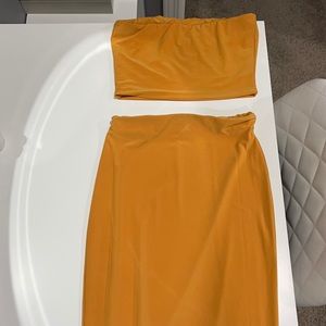 Fashion Nova two piece skirt set size small